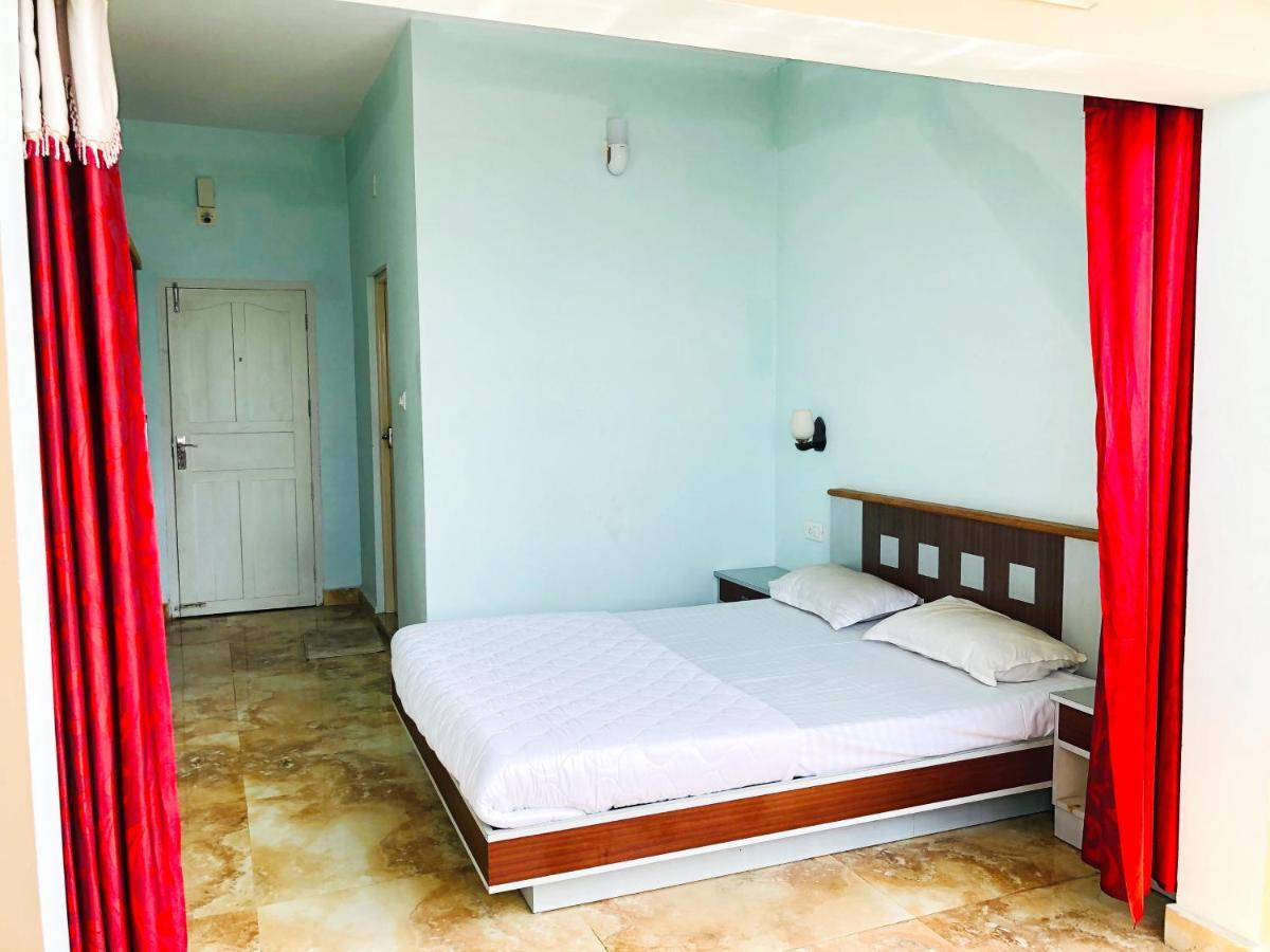 Cherai Blue Lagoon Hotel 2*